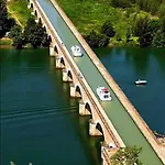 L'ile Aux Oiseaux